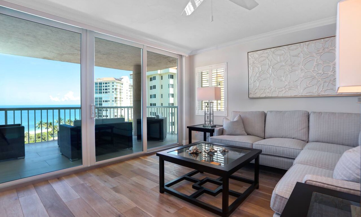 Park Shore Condo | If You Love Having the BEST! Stunning Gulf Front Views- Luxury Condo!