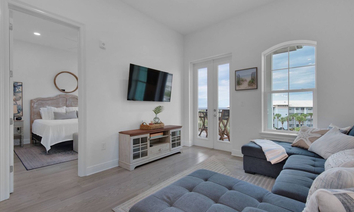 Gulf Place Condo | Immaculate Condo at Gulf Place Residences