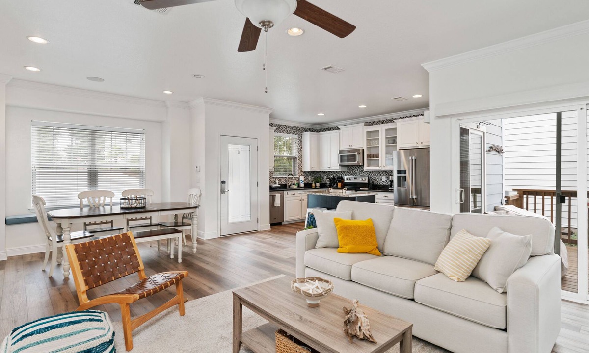 West Panama City Beach House | Incredible 4 bedroom beach house located in the Inlet Beach neighborhood of Pinewood Preserve.