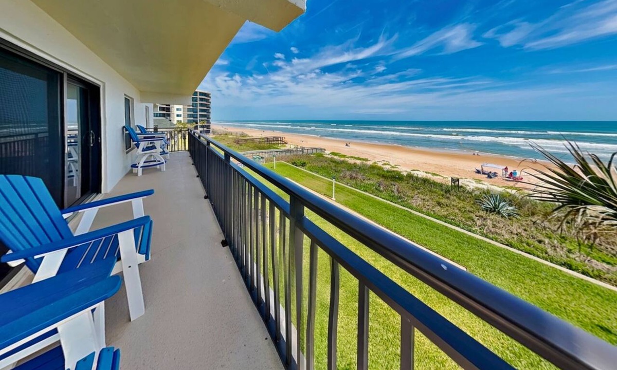 Ormond Beach Condo | Indies House 307 | Oceanfront Corner Modern Penthouse
