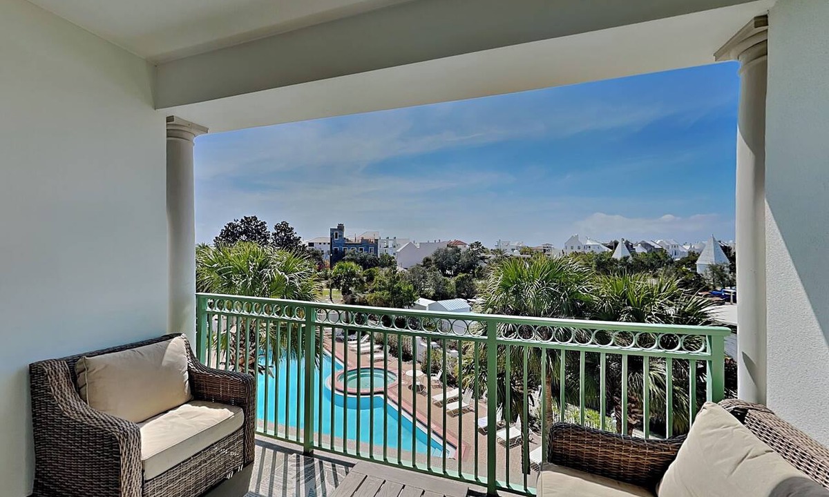 Rosemary Beach Condo | Inn at Seacrest #303 - Seaside Sunrise | Luxe Studio, Resort Amenities + 2 Bikes