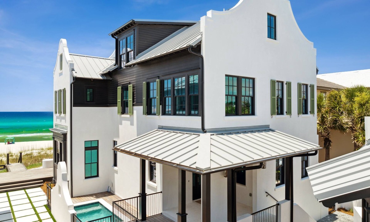 Sunnyside House | Insight: Stunning Gulf-front Location, Private Pool, 7 Bedrooms, Sleeps 22!