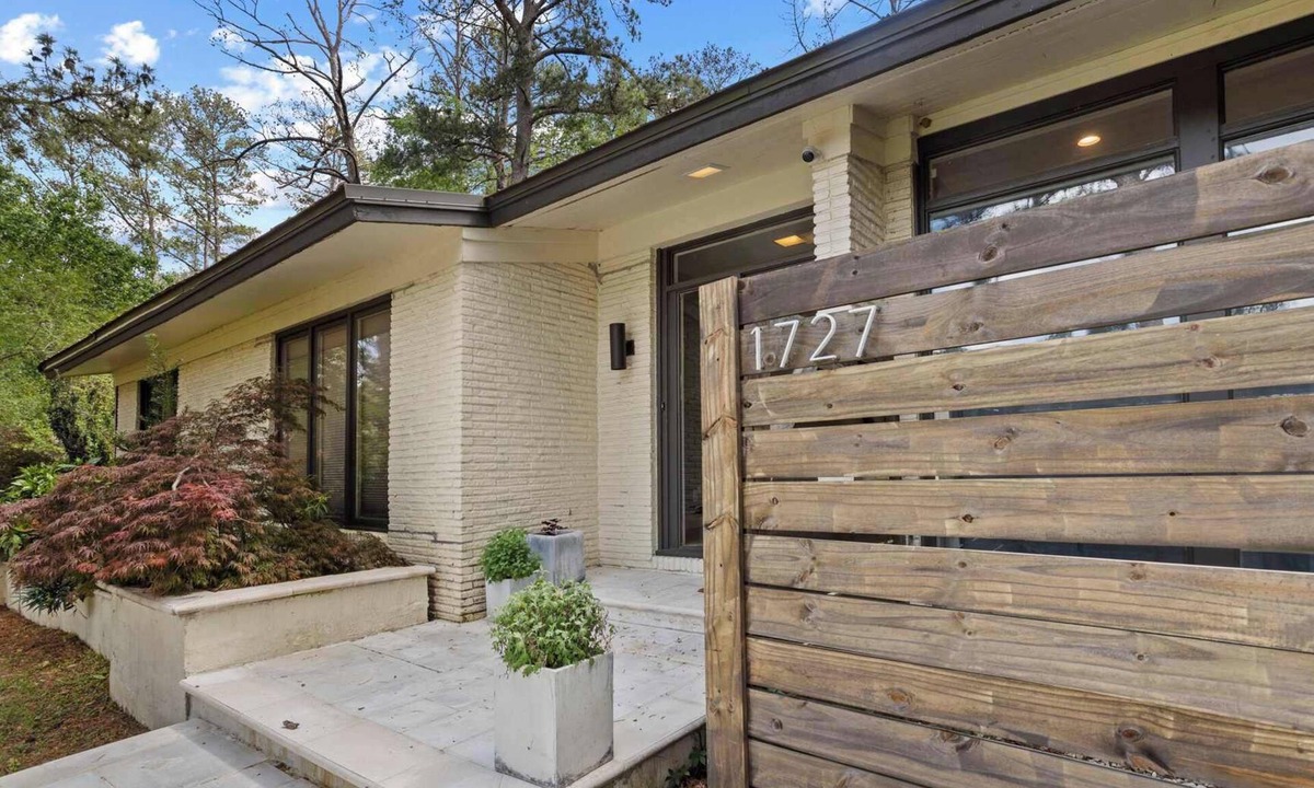 Tougaloo House | Jackson Eastover Home I 3 BR