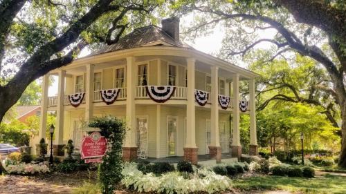 Natchitoches Bed & Breakfast | Judge Porter House Bed and Breakfast