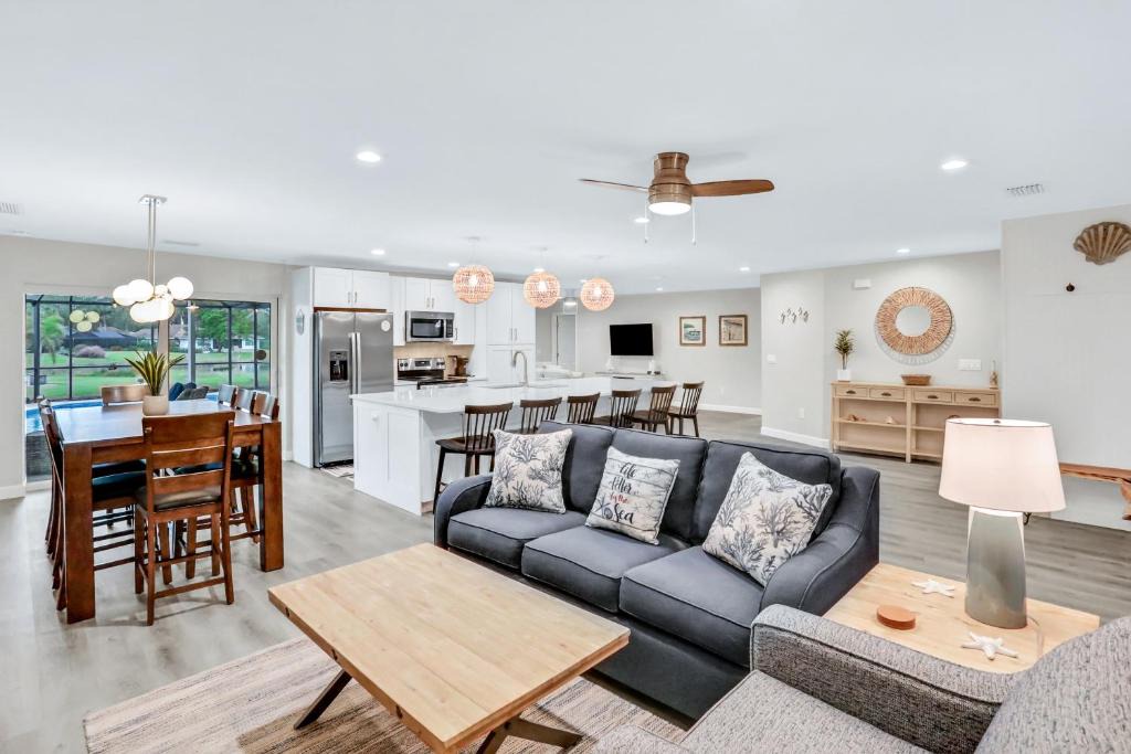 Kings Lake House | Kings Lake Getaway