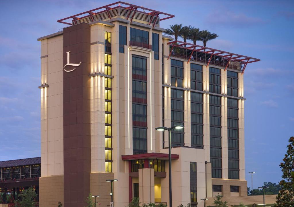 Highlands - Perkins Hotel | L'Auberge Baton Rouge