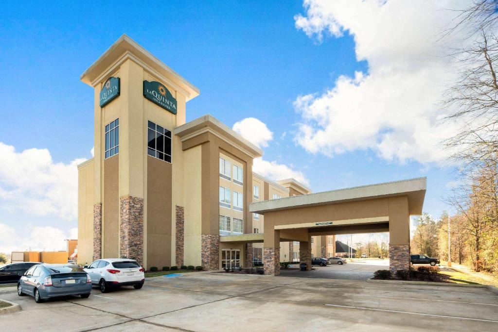 West Monroe Hotel | La Quinta by Wyndham West Monroe