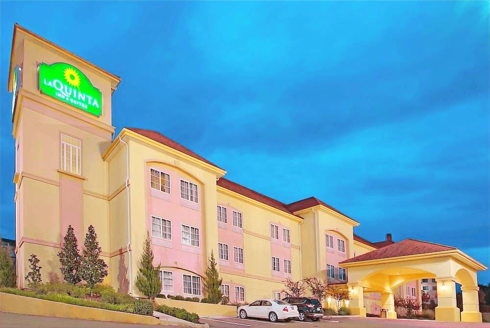 Vicksburg Hotel | La Quinta Inn & Suites by Wyndham Vicksburg