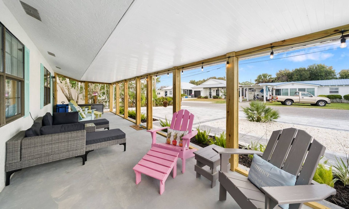 Laguna Beach House | Laguna Beach | Steps to the Beach | Thomas Donuts
