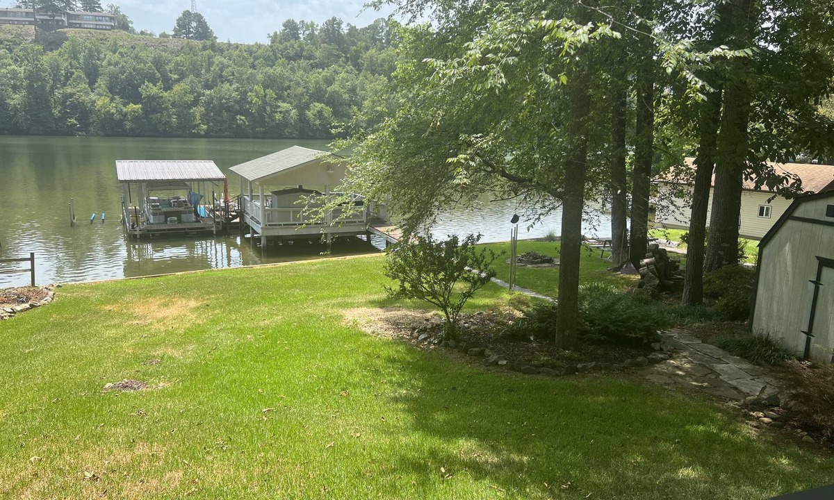 Jones Mills House | Lake front property with cabana on Lake Catherine. 20 minutes from Casino.