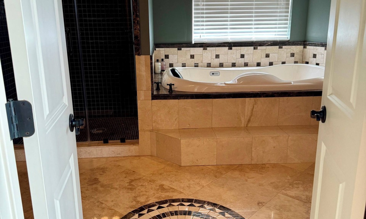 Lake Catherine House | LAKE HOUSE. Serene, charming 5-bedroom house in greater New Orleans.