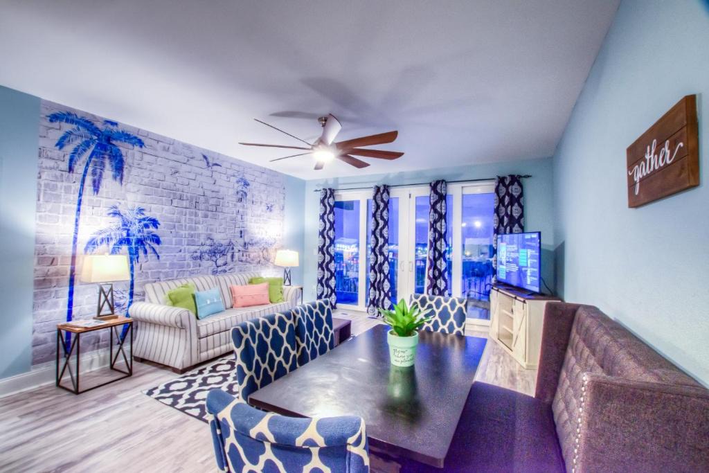 Panama City Beach House | Laketown Wharf 630 By Aneliya