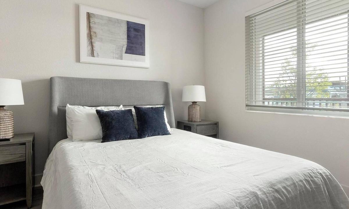 Palmetto Apartment | Landing | Amazing 1BD, Clubhouse, Gym