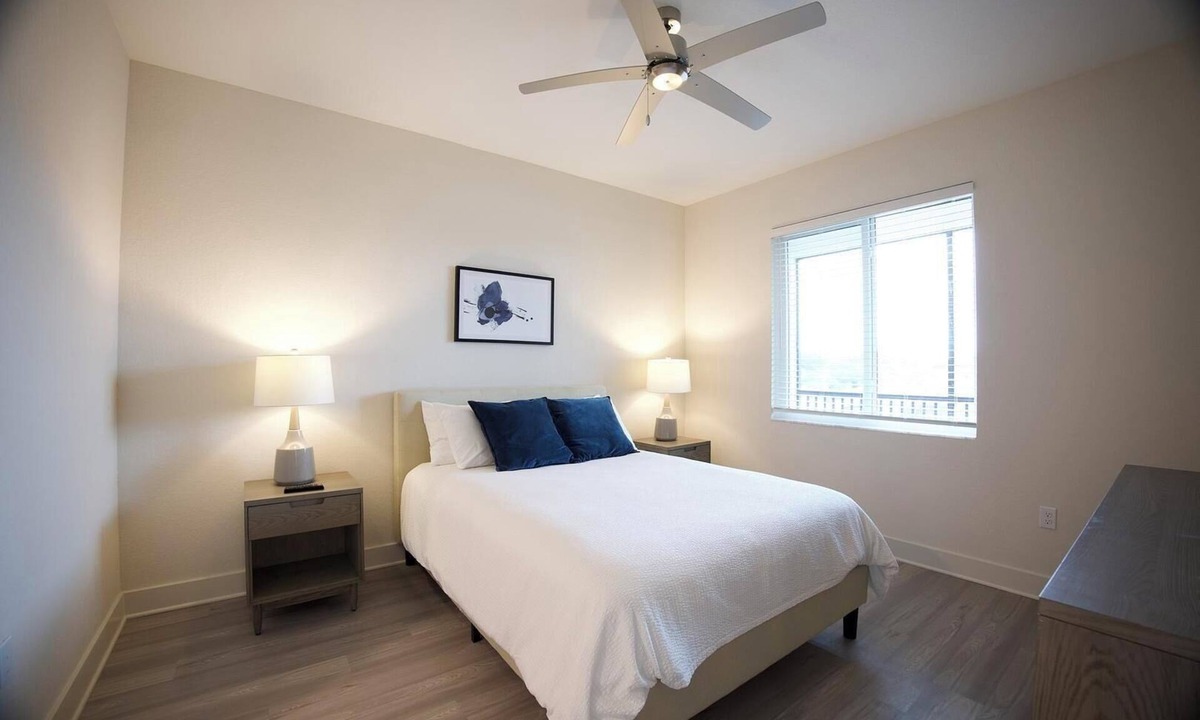Palmetto Apartment | Landing | Amazing 1BD, Gym, Clubhouse
