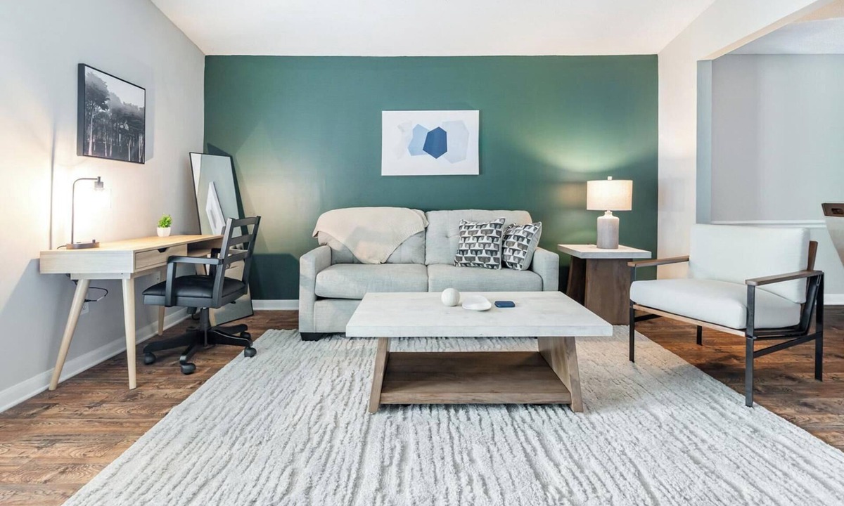 Biloxi Apartment | Landing | Incredible 2BD, Pool, Gym
