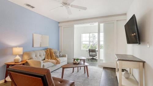 Apopka Apartment | Landing Modern 2BD Gym Clubhouse