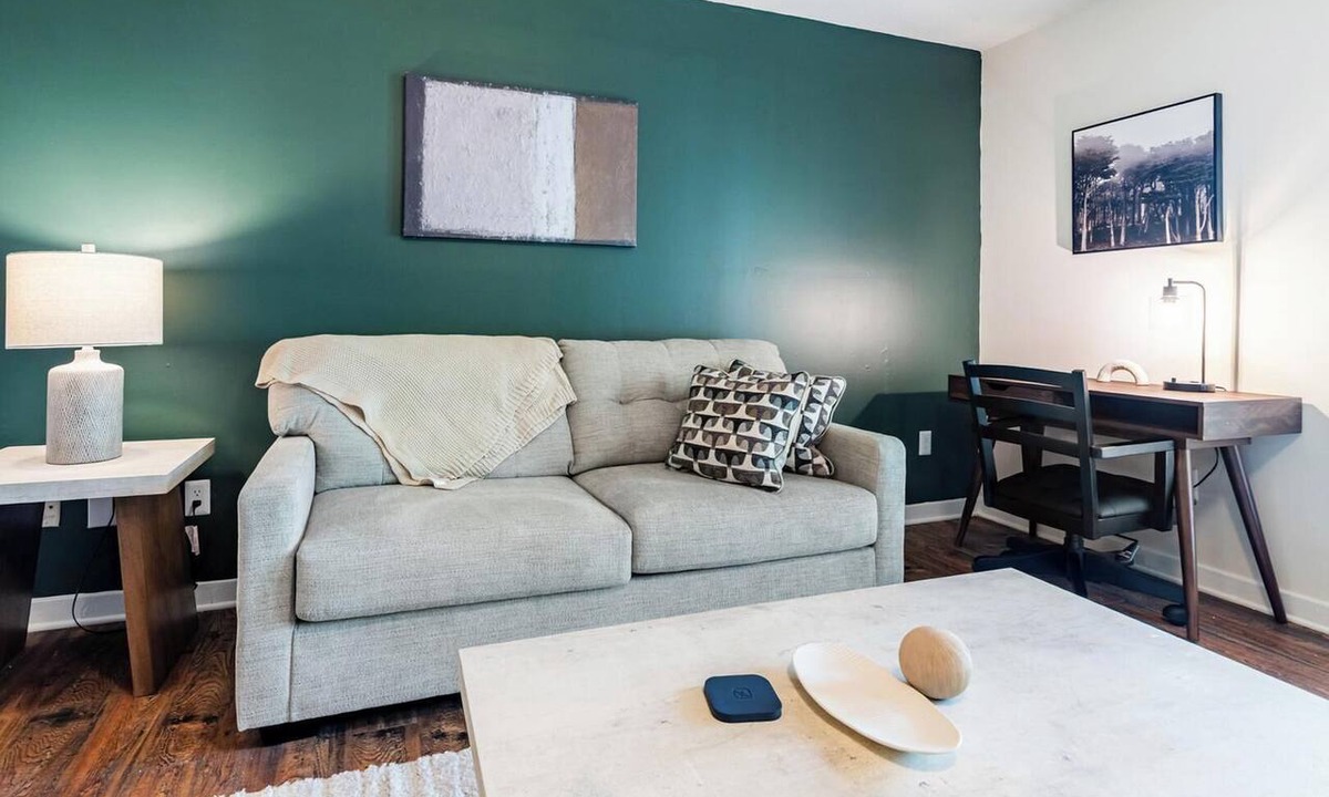 Gulf Hills Apartment | Landing | Stunning 3BD, Gym, Clubhouse