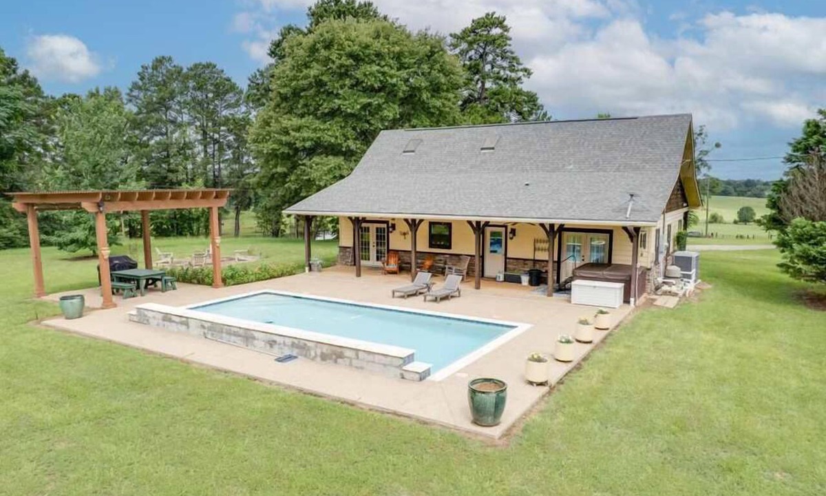 Harrison County House | Last Chance Ranch - Hallsville TX