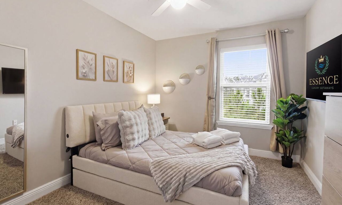 Upper Grand Lagoon House | Last Minute Discount! Poolside Fun at PCB Townhome