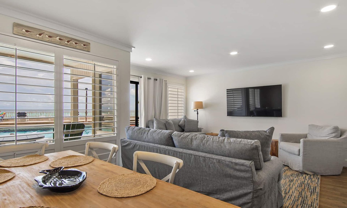 Fort Bay Condo | Latitude 16 - Spectacular oceanfront views!1BD/2BA. Sleeps 6