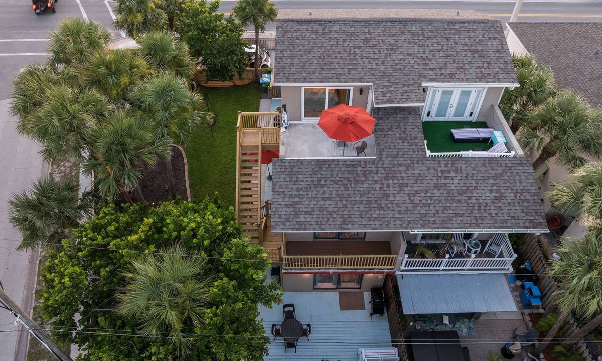 Port Canaveral House | Lola's on the Beach - Cape Canaveral, FL.