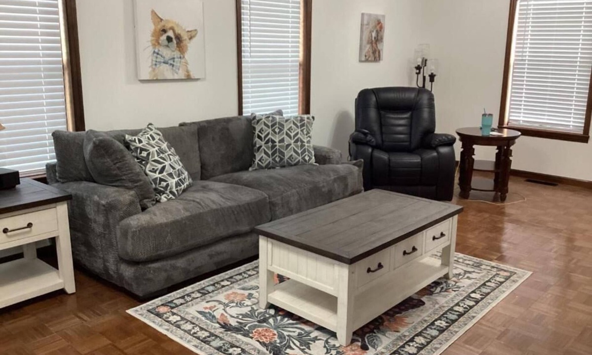 Rainsville House | Lovely totally renovated 3-bedroom house with charm and comfort in Rainsville AL