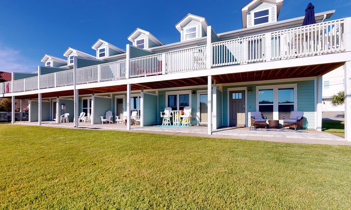 Sunnyside On The Gulf House | Lovely Townhouse Steps From Beach w/Free WiFi, Breathtaking Views, & Central AC