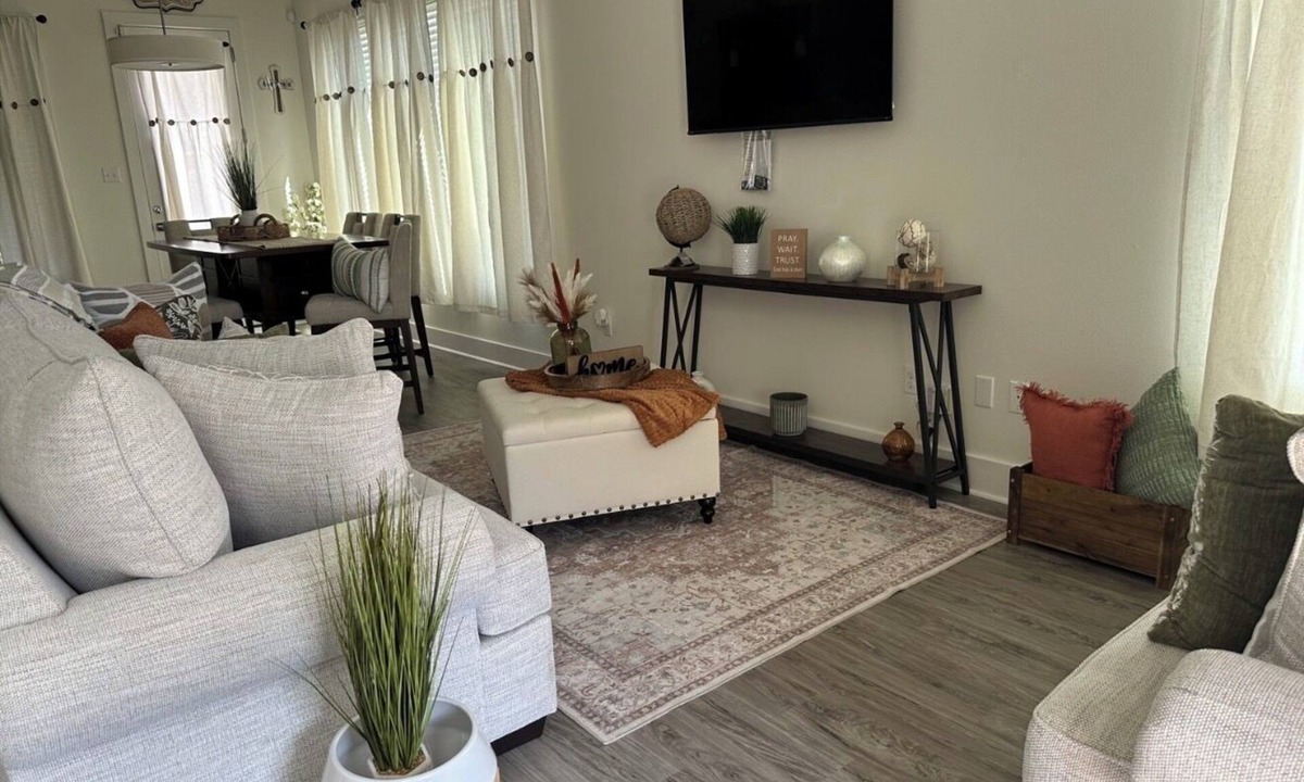 South Baton Rouge House | LSU BOUND! We are minutes from everything!