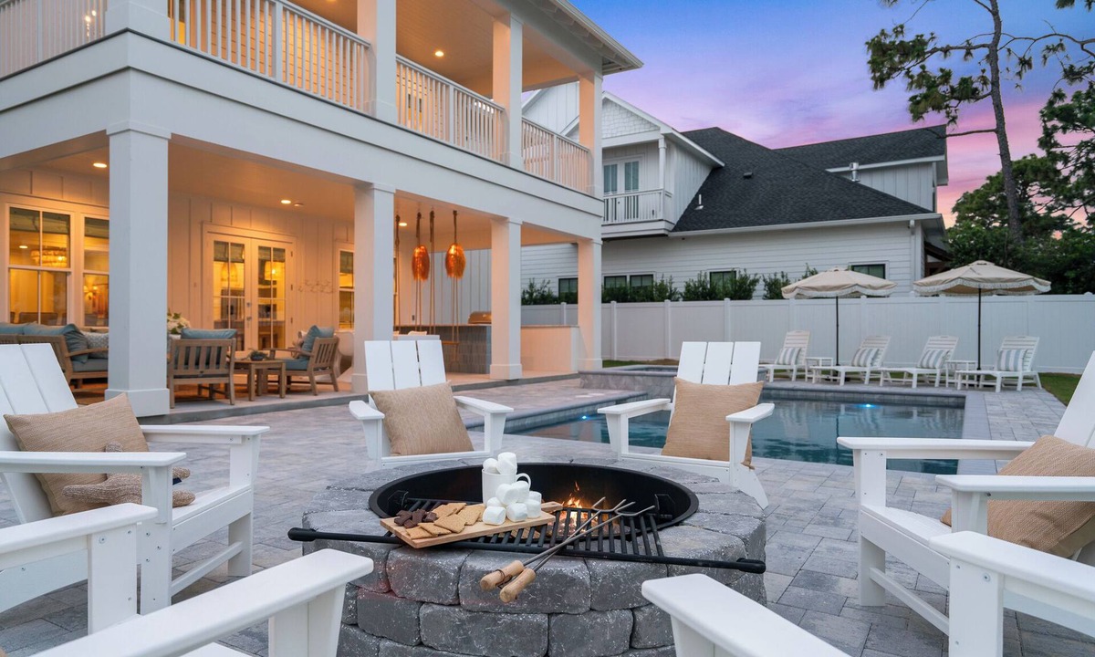 San Juan House | Luxe Beach Retreat Walk to Beach Pool Spa, Golf Cart, Game Room & Putting Green