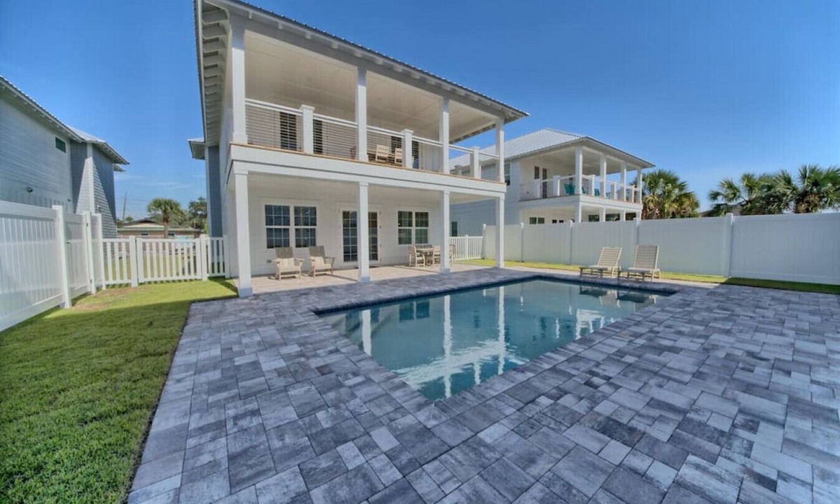Bid-a-wee Beach House | Luxurious House w/Private Pool steps to the Beach