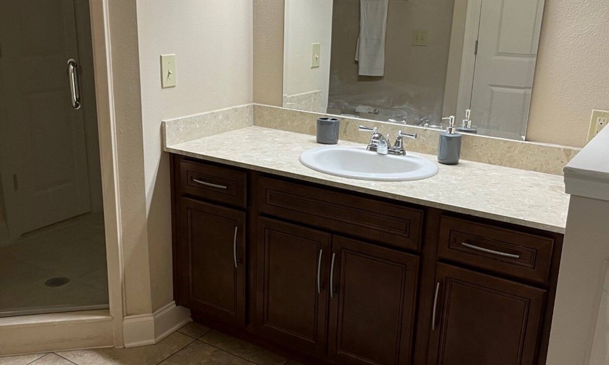 Elmwood Apartment | Luxury 1 Bedroom apartment in NOLA