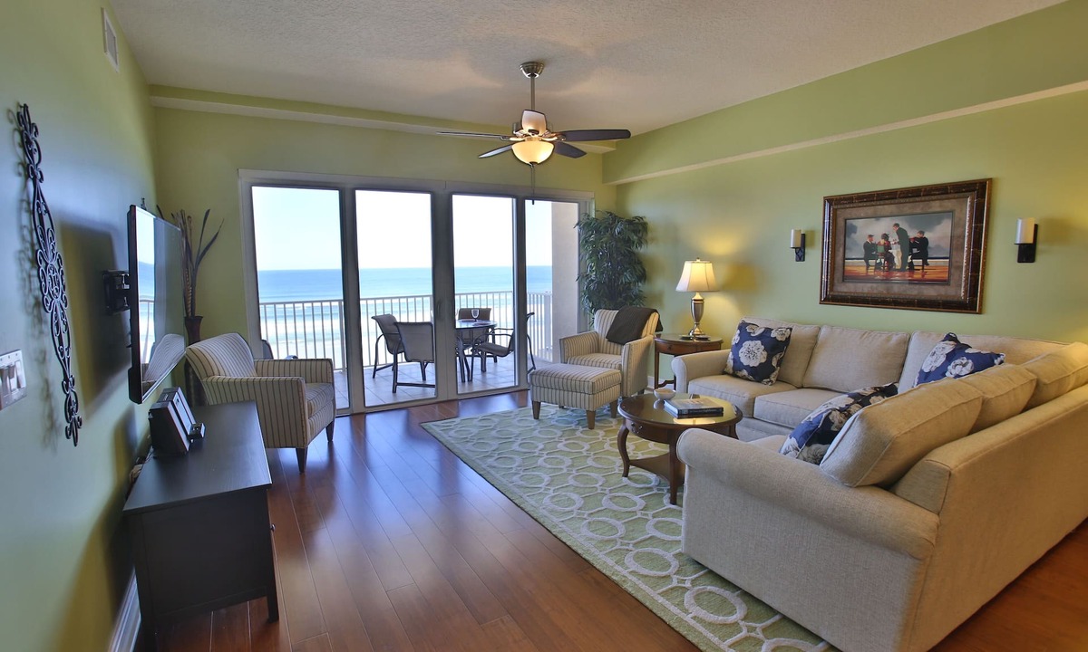 Daytona Beach Shores Condo | LUXURY 3 bed/3 bath Direct Ocean Front Condo, Simply the BEST!
