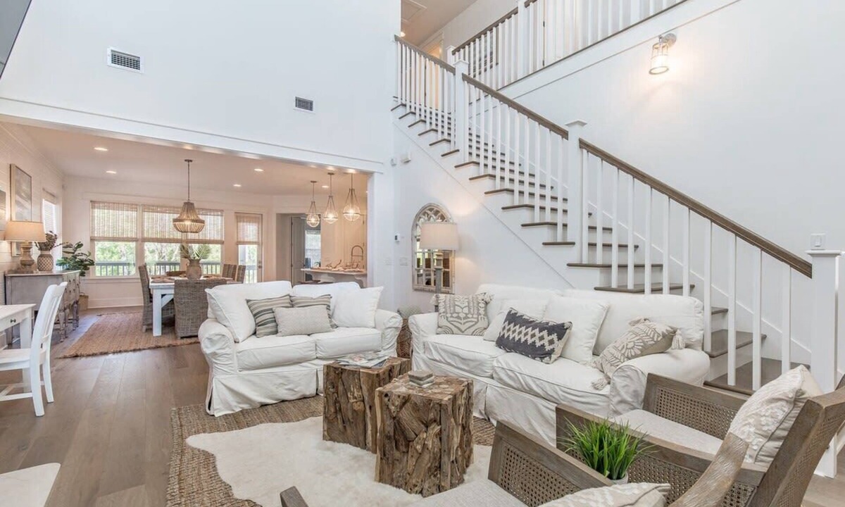 Santa Rosa Beach House | Luxury 6BR, Resort Pools, 6 Bikes, 3 K beds - Castaway Naturewalk at Seagrove