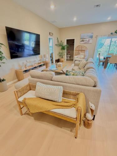 South Gulf Cove House | Luxury Beach Home Sleeps 13 Near Boca Grande