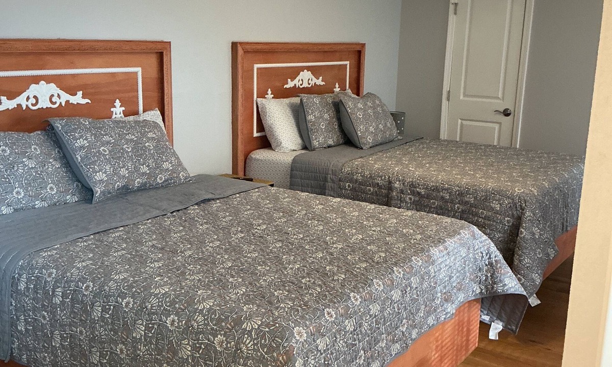 Tougaloo House | Luxury Home Away From Home
