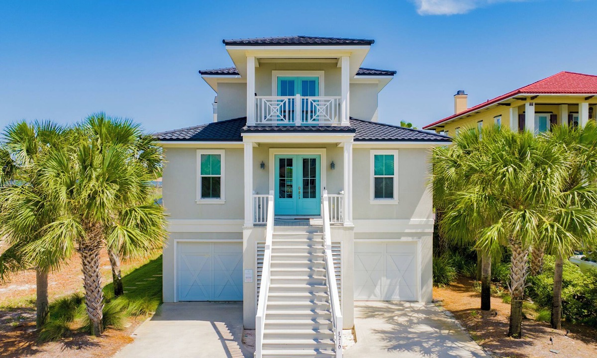 Gulf Shores House | Luxury Retreat | Private Pool | Resort Style Amenities