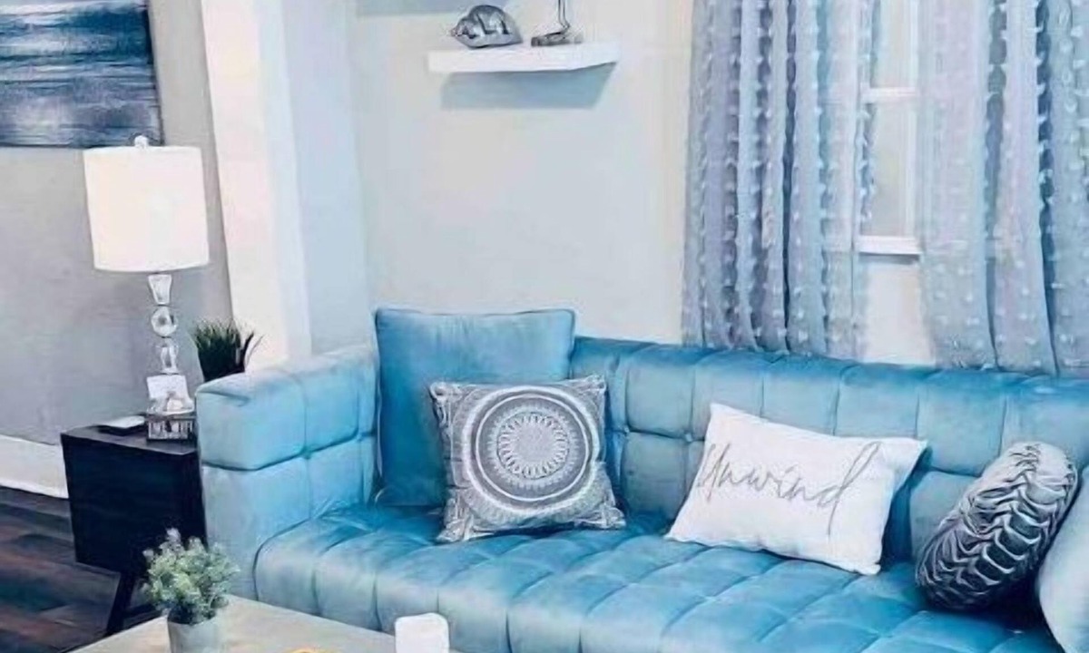 Galveston Cottage | Makin’ Waves Cottage- 4 min. to Cruise Ports and half mile from beach