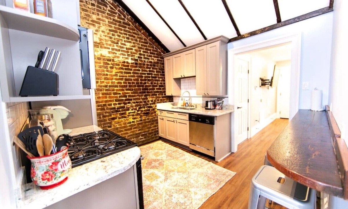Saint Roch House | Mandeville Creole Cottage - 5 bed/4 bath