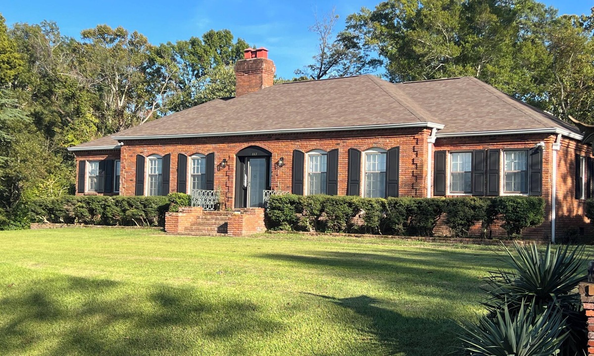 Vicksburg House | Massey's in the Park