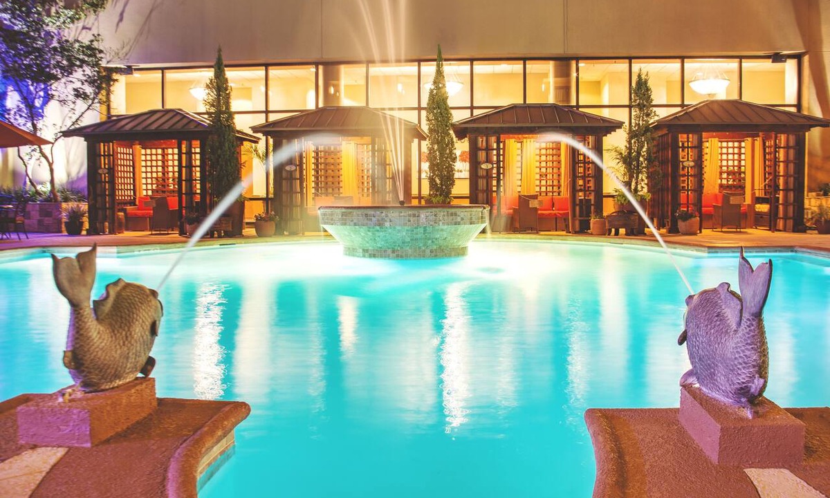 Beaumont Hotel | MCM Eleganté Hotel & Conference Center Beaumont