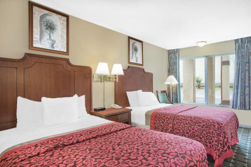 Meridian Hotel | Meridian Inn