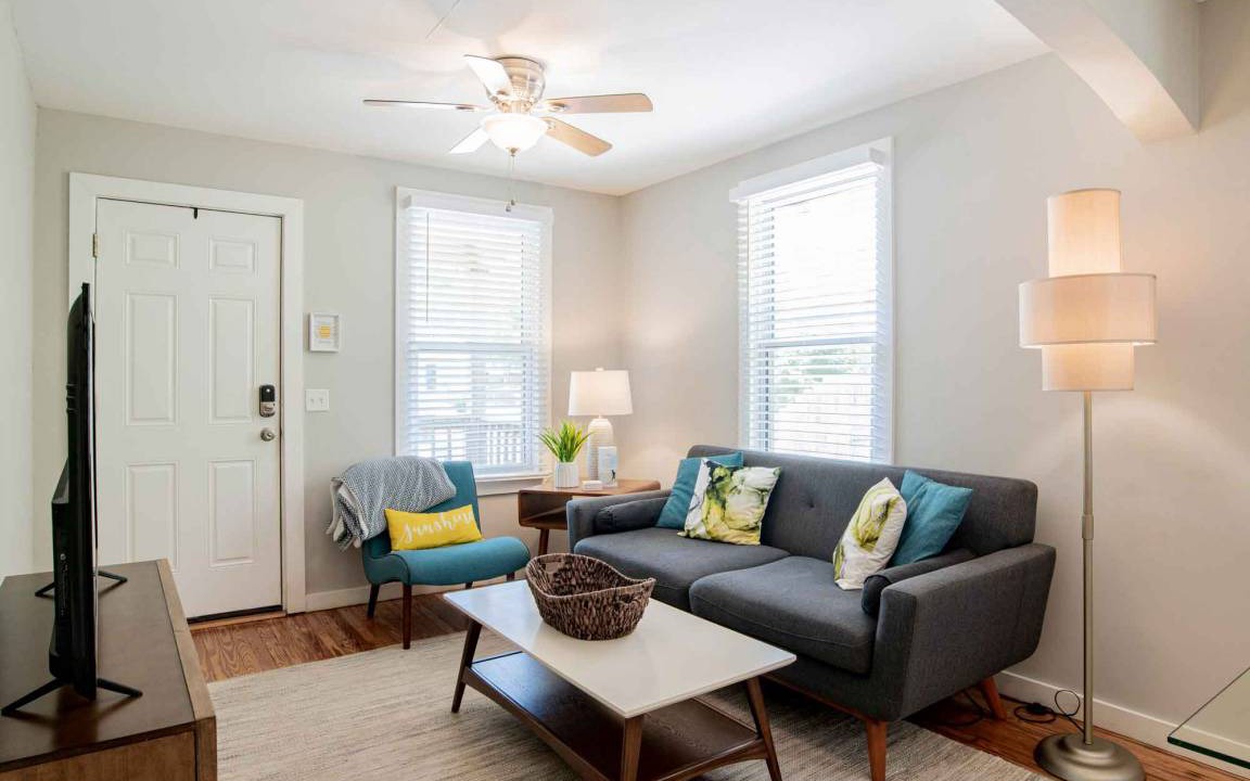 South Pensacola House | Modern Sunshine
