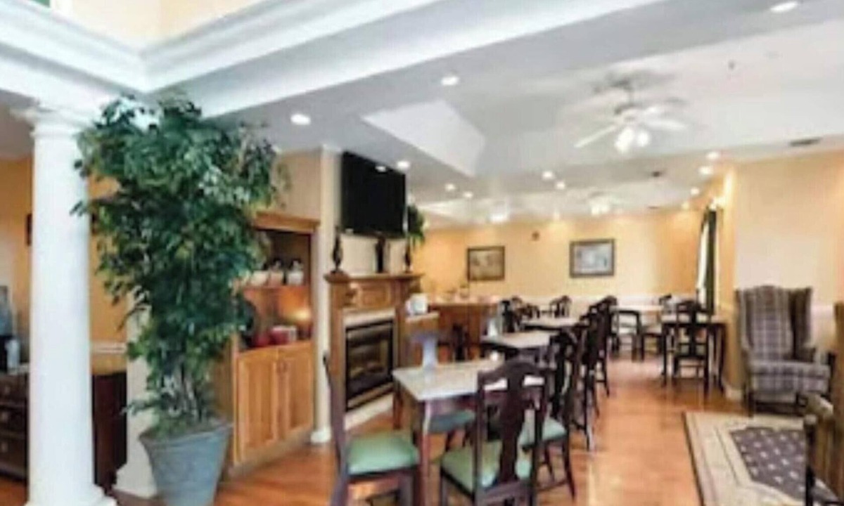 Shreveport Hotel | Motel 6 Shreveport, LA