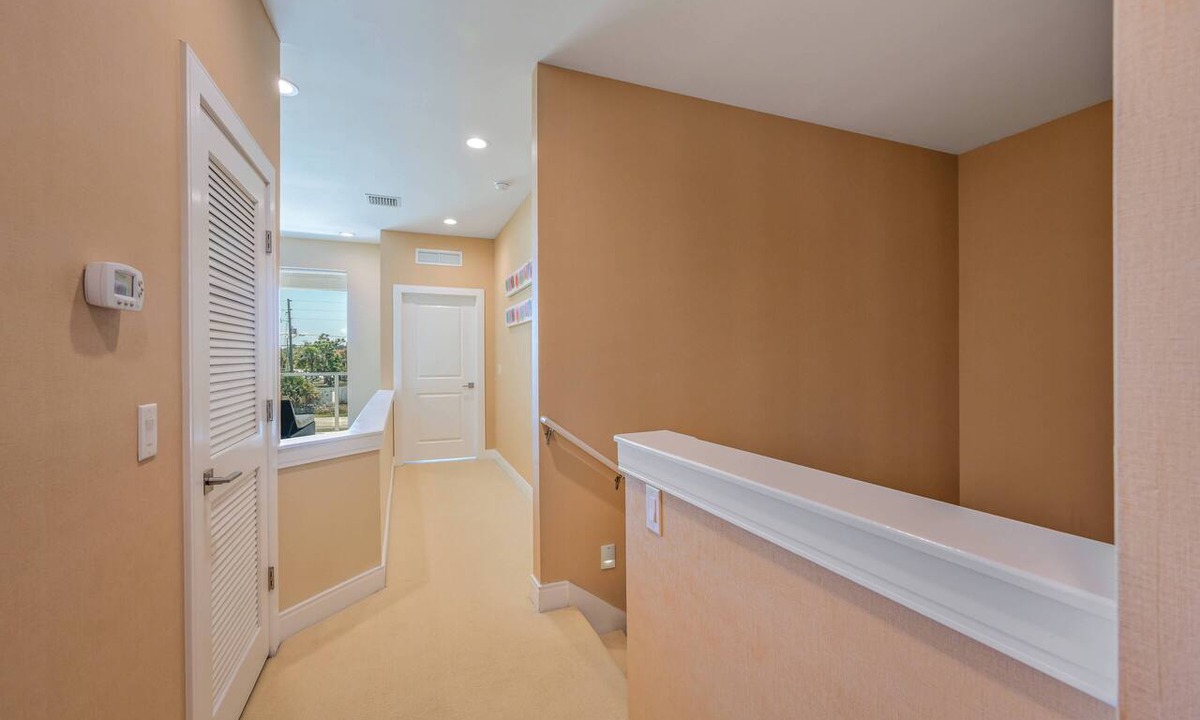 Florida Central Atlantic Coast Cottage | Mvy7664 - 3BR House Near Disney With Hot Tub
