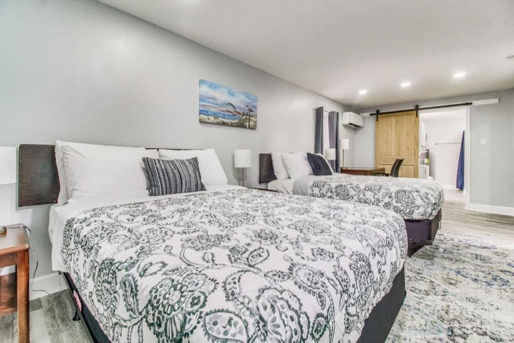 West Pensacola Apartment | Myrtle Grove Cottage- Casita #1