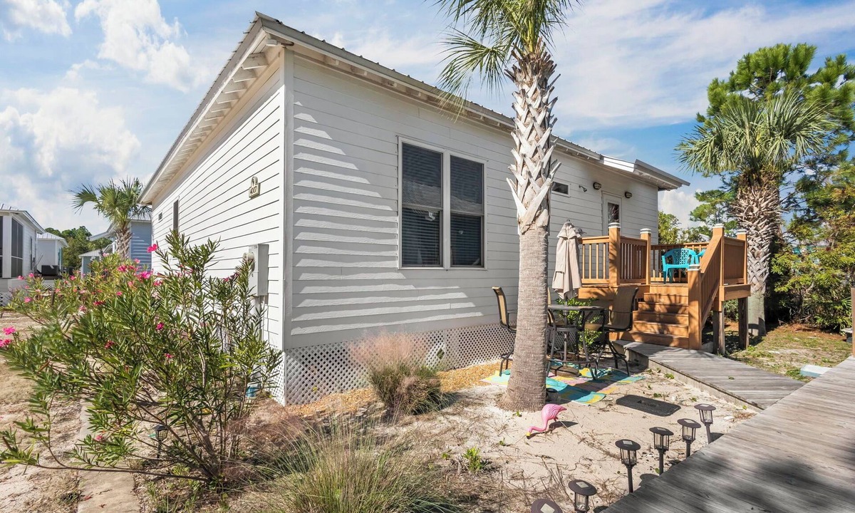 Fort Morgan Cottage | Nature's Front Porch~3 Bedrooms~Beach Nearby! Book Your GetAway Today!