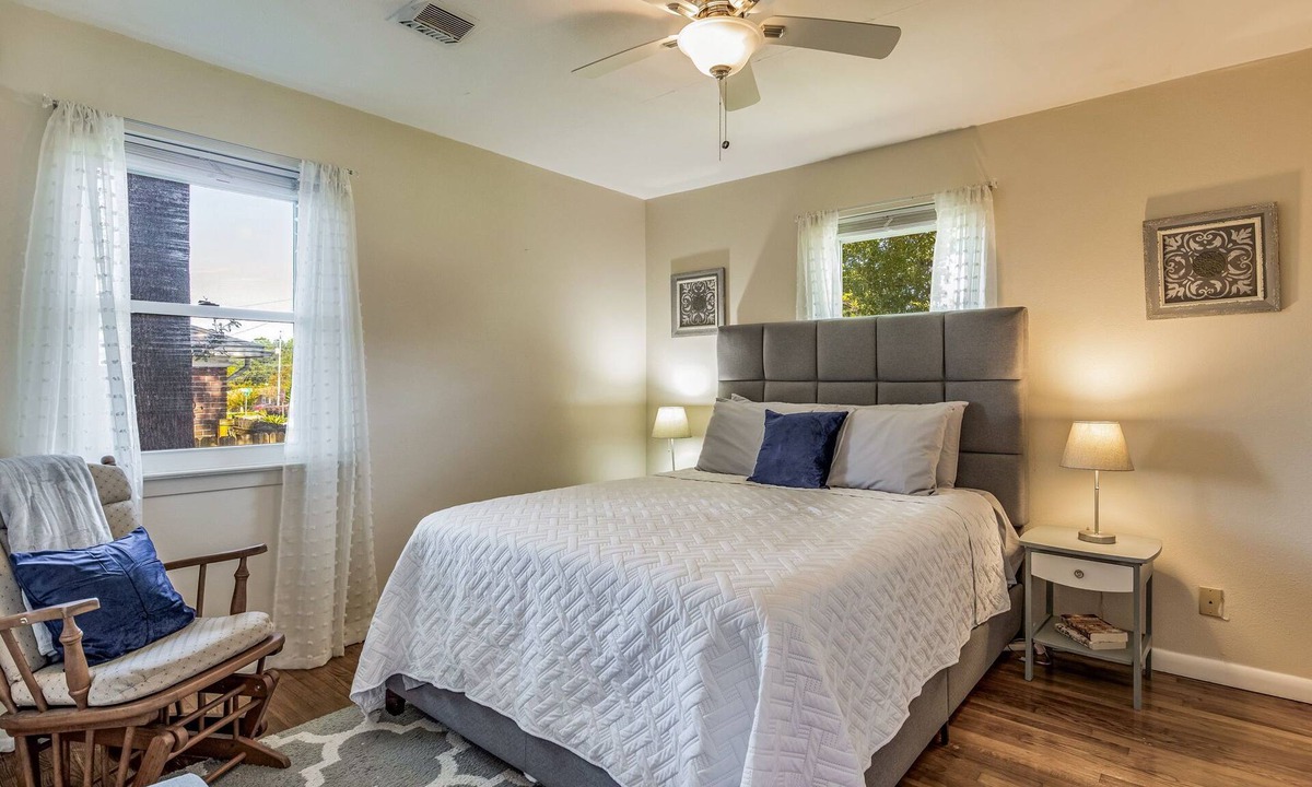 Southeast Pensacola House | Near Airport, Hospitals, and Shopping