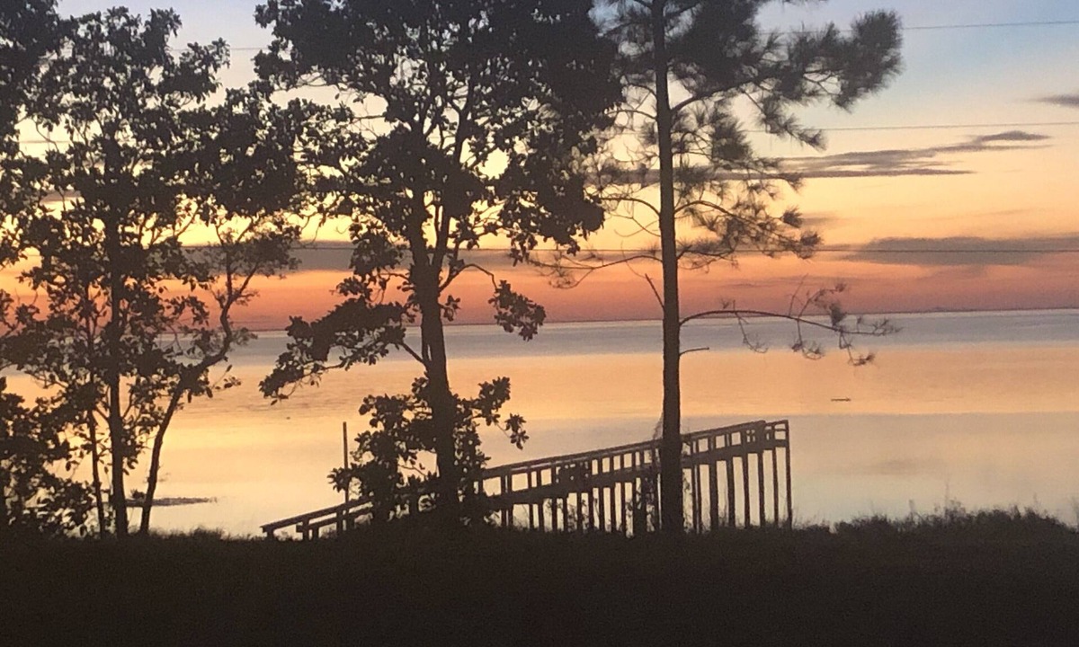 Eastpoint House | NEAR ST GEORGE ISL, CARRABELLE BEACH & APALACHICOLA, mid July-Oct. availability