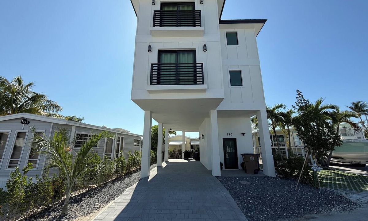 Layton House | New Construction in Outdoor Resorts Long Key!