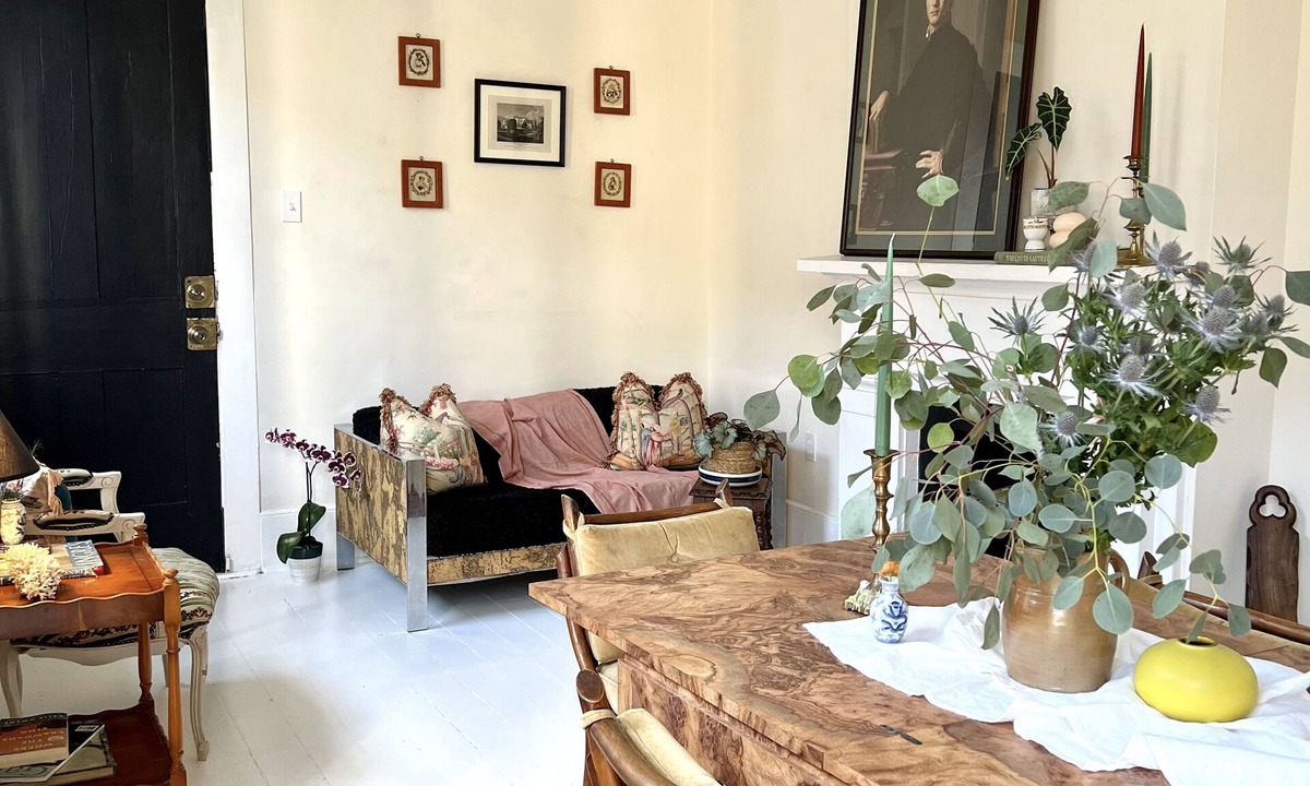 Lower Garden District Apartment | NEW | Henry Guest House | Pearsall Apt | Magazine